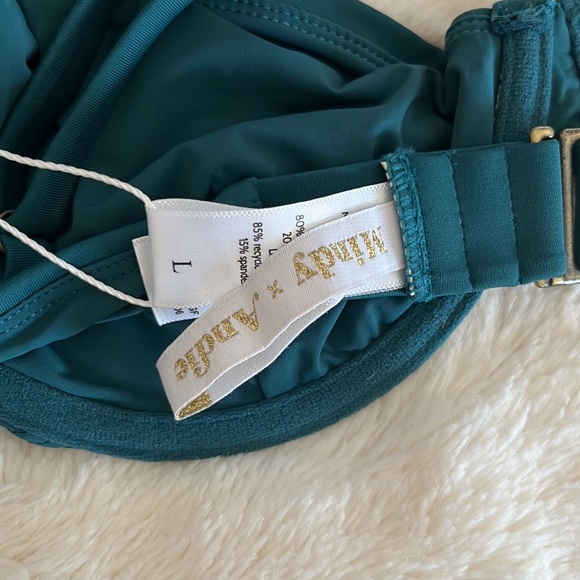 Andie x Mindy Bermuda Top - Picture 5 of 6